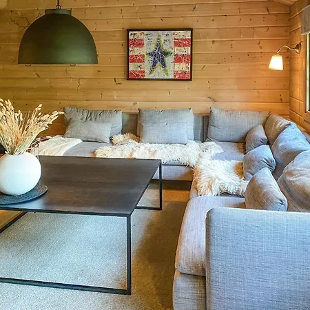 3 Bedroom Beautiful In
